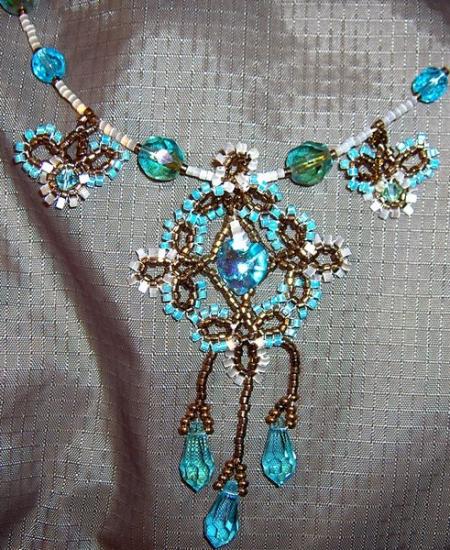 COLLIER TUNIS